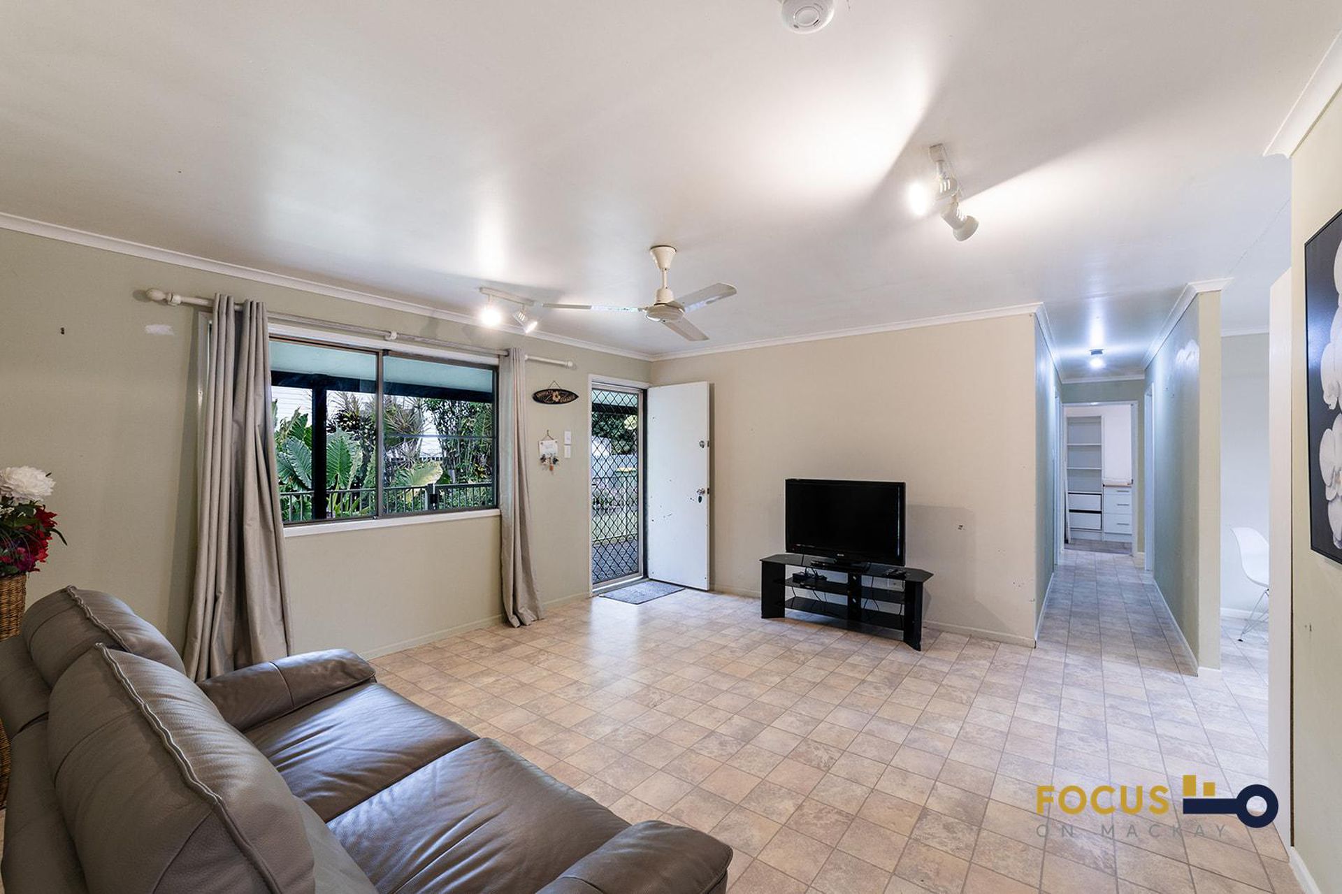 5 Deguara Ave, Armstrong Beach