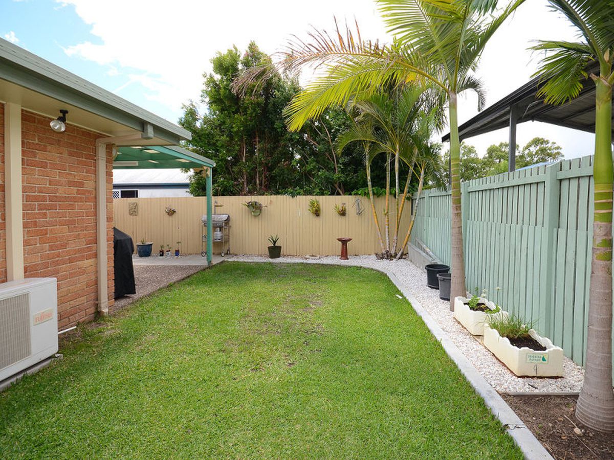 176 PULGUL STREET, Urangan