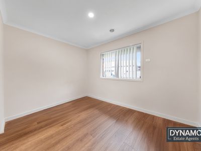 4 Redheugh Street, Craigieburn