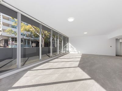 7 / 2 Hutchinson Walk, Zetland