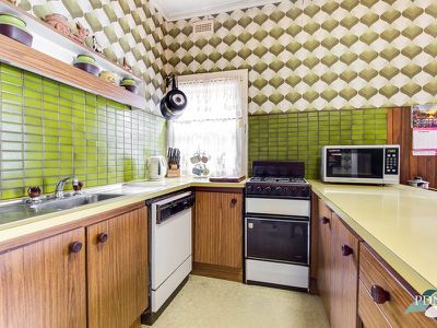 27 Jellicoe Street, Werribee