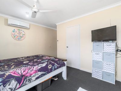 14 Ailsworth Court, Thornlie