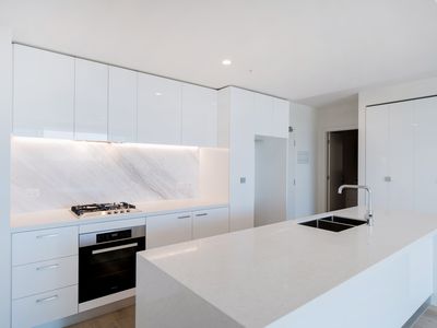 M710 / 188 Macaulay Road, North Melbourne