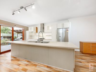 130 Sunrise Avenue, Halekulani