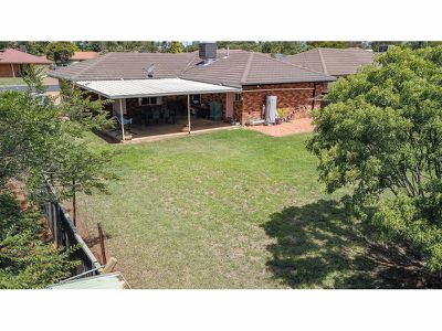 85 Websdale Drive, Dubbo