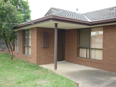 1 / 138 Derrimut Road, Hoppers Crossing