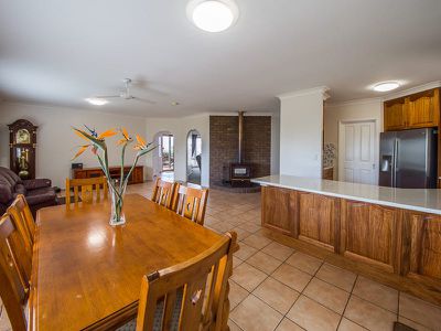 12 Kathy Street, Kingaroy