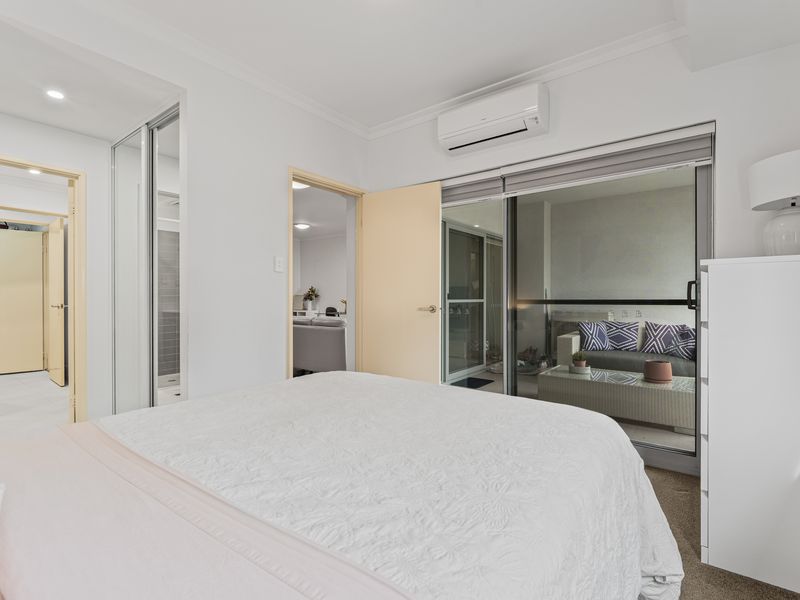 2 / 2 Rowe Avenue, Rivervale