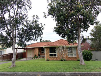 16 Bali Hai Avenue, Forster