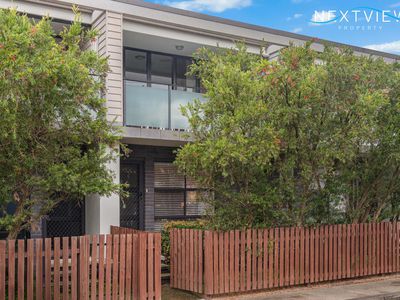 2 / 3 Torpey Place, Broadmeadow