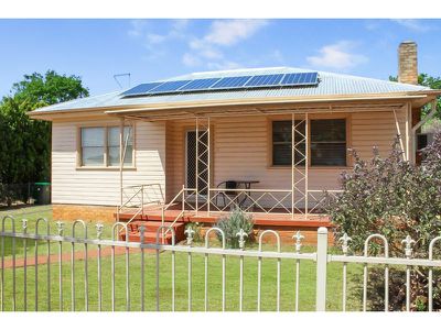8 HIGH Street, Gunnedah