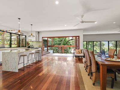 10 Rainforest Road, Edmonton