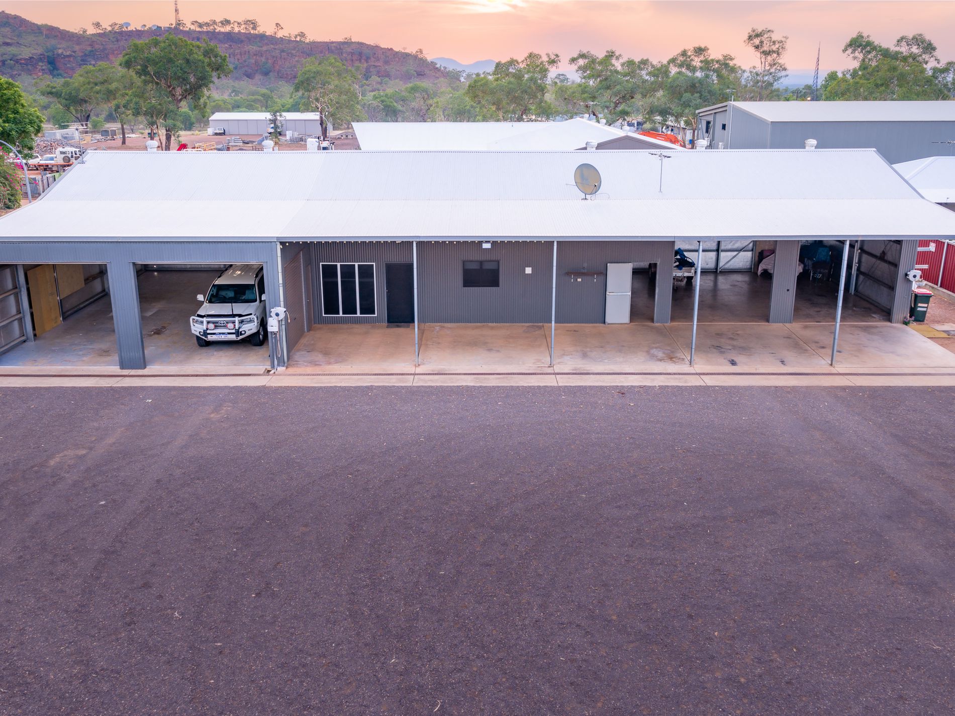 10 Salacca Loop, Kununurra
