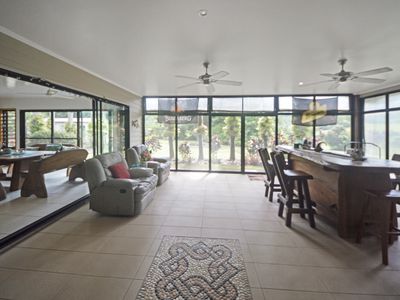 717 Old Tully Road, Djarawong