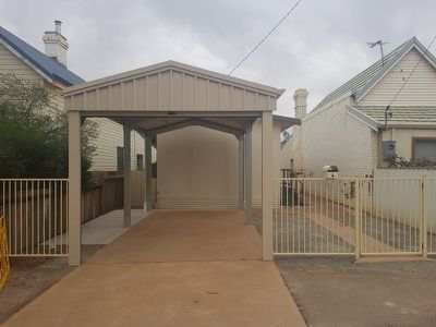 4 Dugan Street, Kalgoorlie