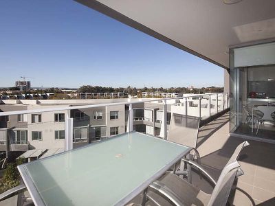 506 / 30 The Circus, Burswood