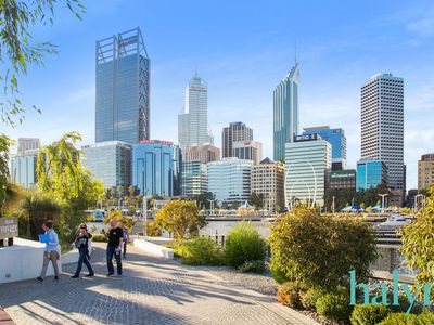 33 / 124 Terrace Road, Perth