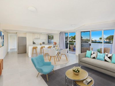 1 / 88-90 River Esplanade, Mooloolaba