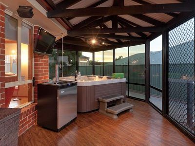 18 PARK LANE, Wodonga