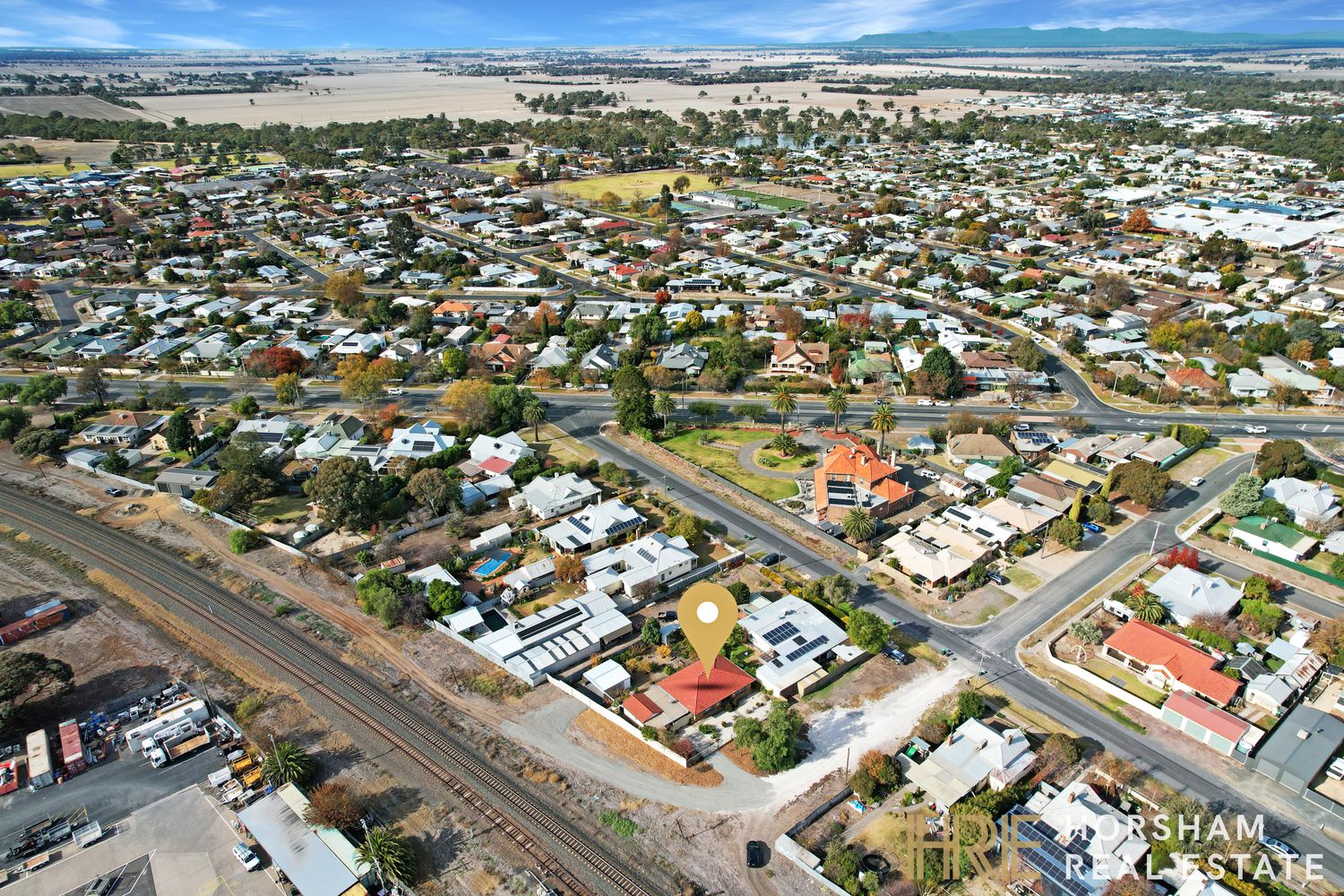14 Caroline Street, Horsham
