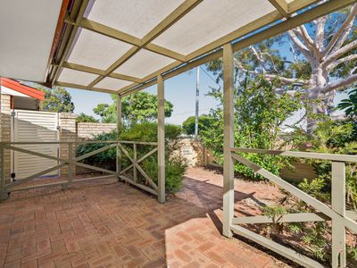 1 / 218 Westview Street, Scarborough