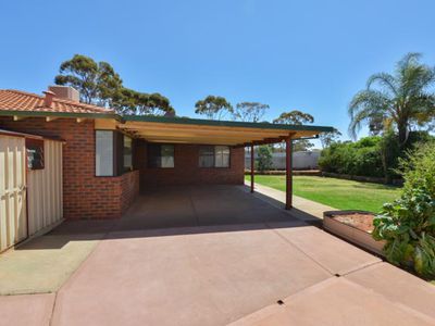 21 Bennetts Place, Hannans