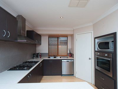 12 Vermillion Way, Success