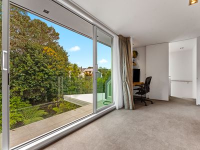 12B Parr Terrace, Castor Bay