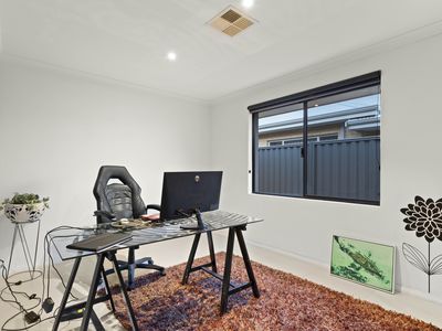 9 Archdale Loop, Piara Waters