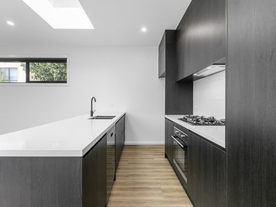 5 / 252 Queen Street, Altona