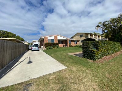 653 Boat Harbour Drive, Urangan