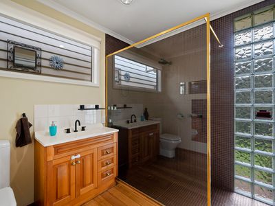 60 Clear Creek Road, Woodbridge