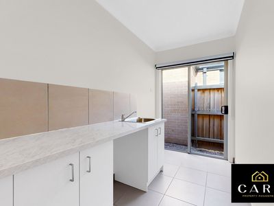 36 Ironstone Street, Cranbourne East
