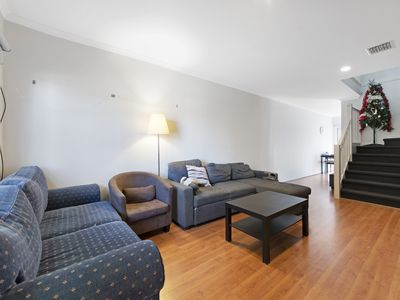 2 Kings Court, Oakleigh East
