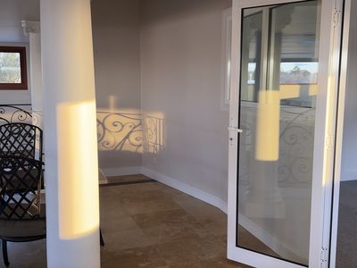145 Barnes Boulevard, Horsham
