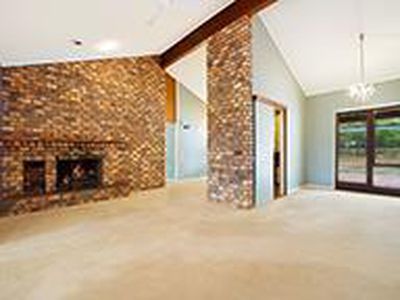 645 Grieve Road, Rochedale