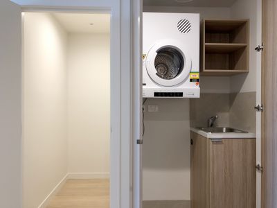 2103 / 38 York Street, Sydney