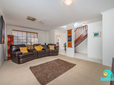 4 Teraglin Vista, Yanchep