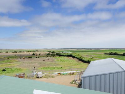 311 Canunda Causeway, Millicent