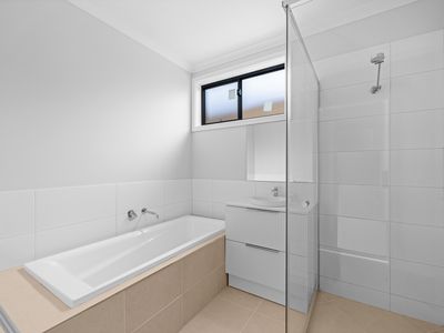 2 / 15 Odonnell Avenue, Myrtleford