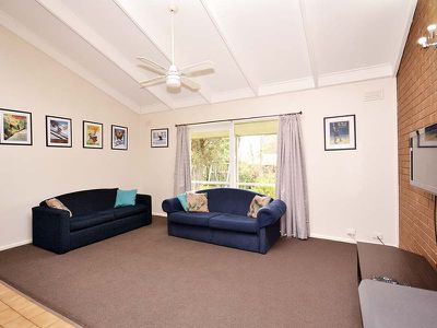 7 Young Crescent, Tawonga South