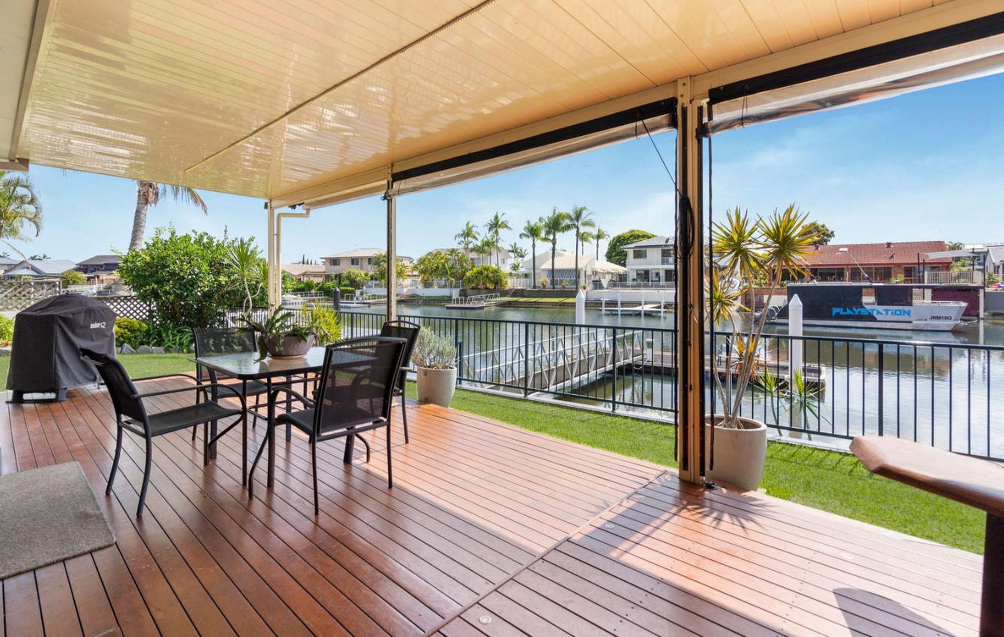 11 Seabreeze Street, Paradise Point