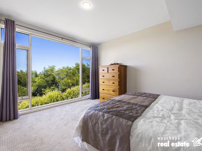 933 Innes View Road, Innes View