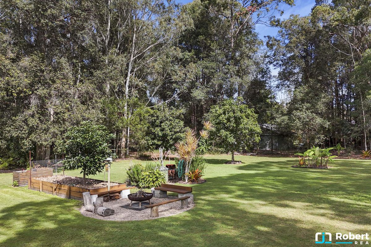 27 Edington Drive, Cooroibah