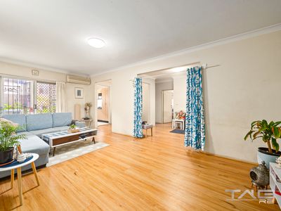 2 / 1-5 Alfred Street, Westmead