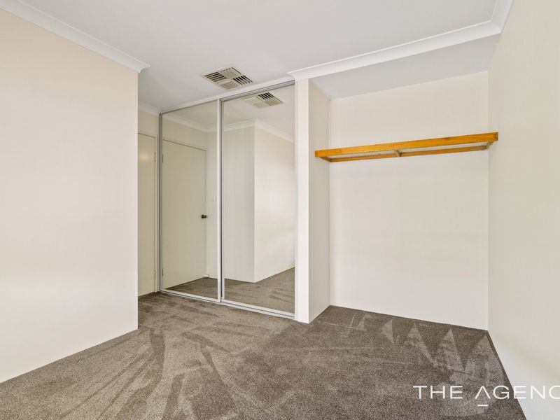 83 Brenchley Drive, Atwell