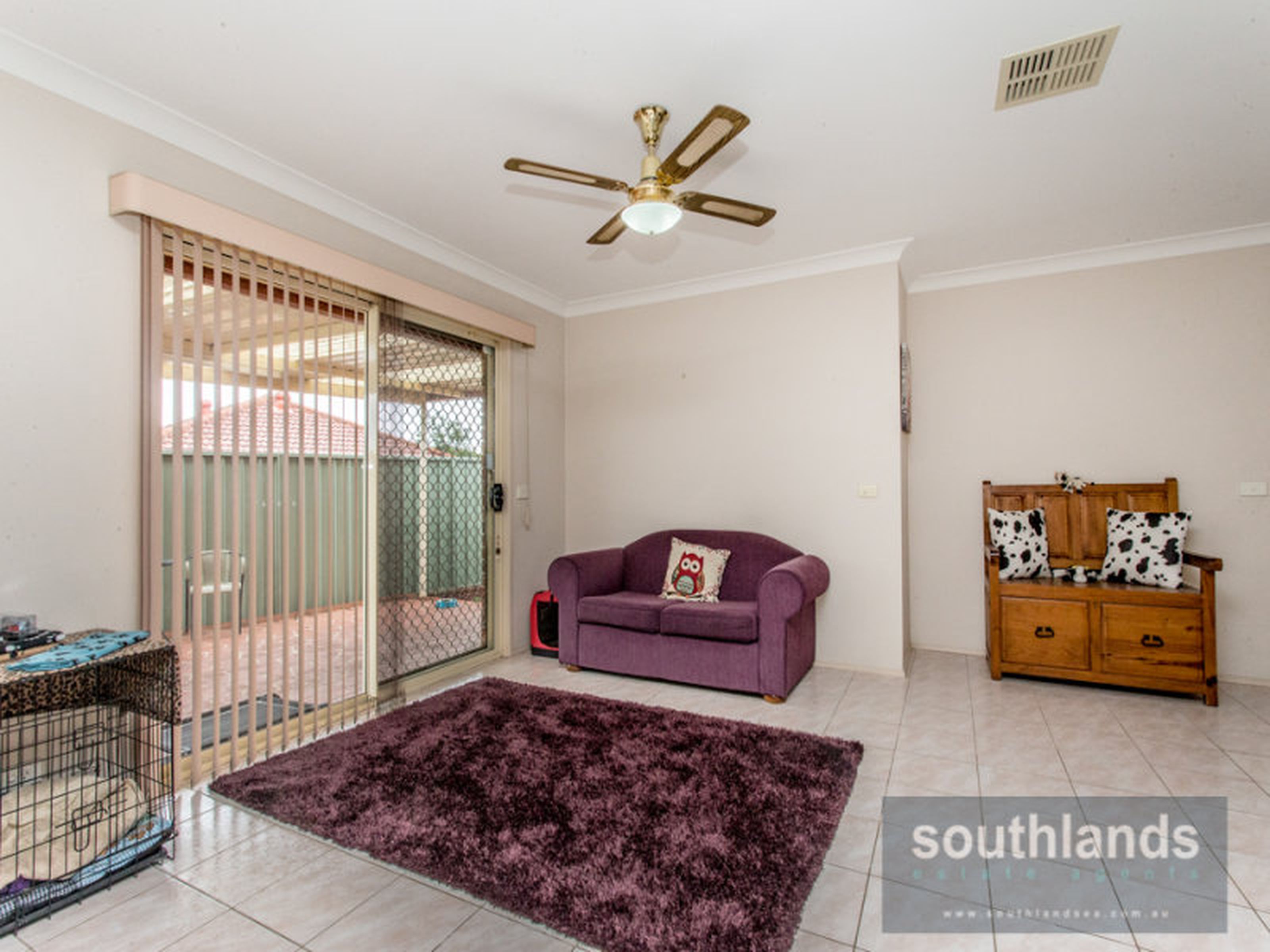 8 Sorenson Cres, GLENMORE PARK