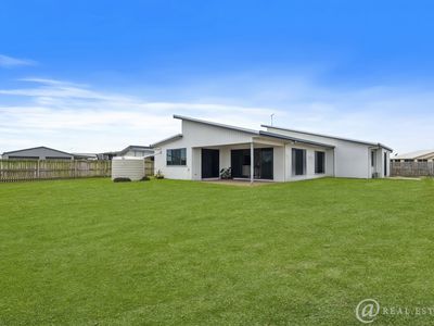 86 Amalfi Drive, Zilzie