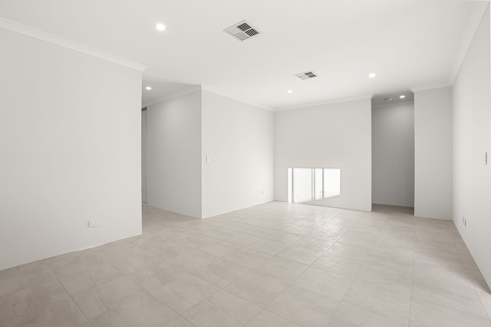 4 Lustre Rd, Baldivis