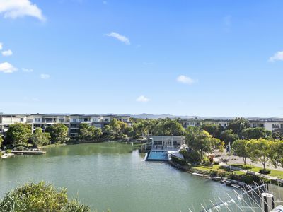 141 / 3 Pendraat Parade, Hope Island